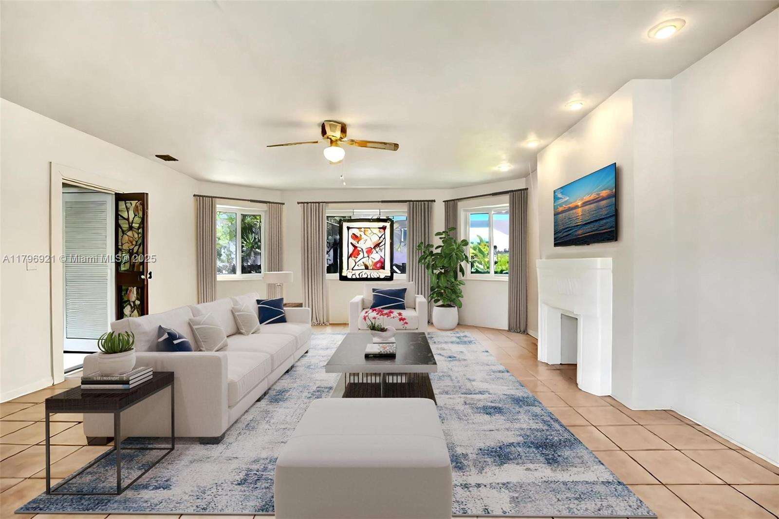 326 14th Ave, Hollywood, FL 33020 - For Sale photo 4