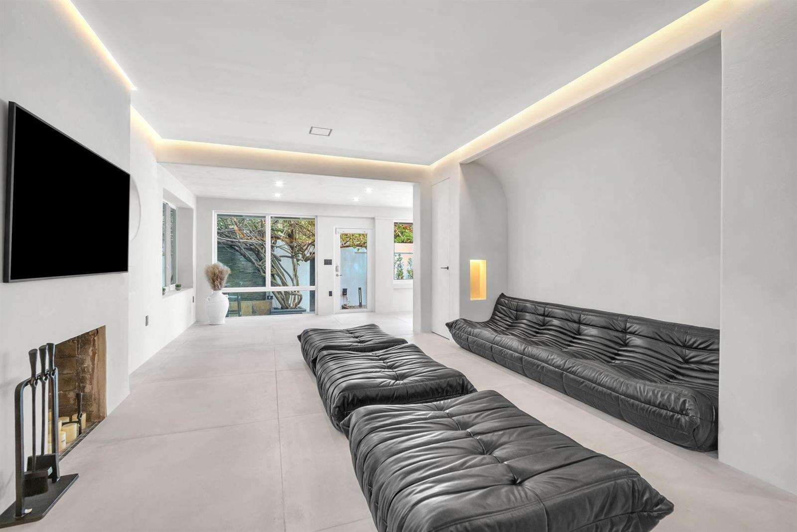 120 25th, Miami, FL 33137 - For Sale photo 38