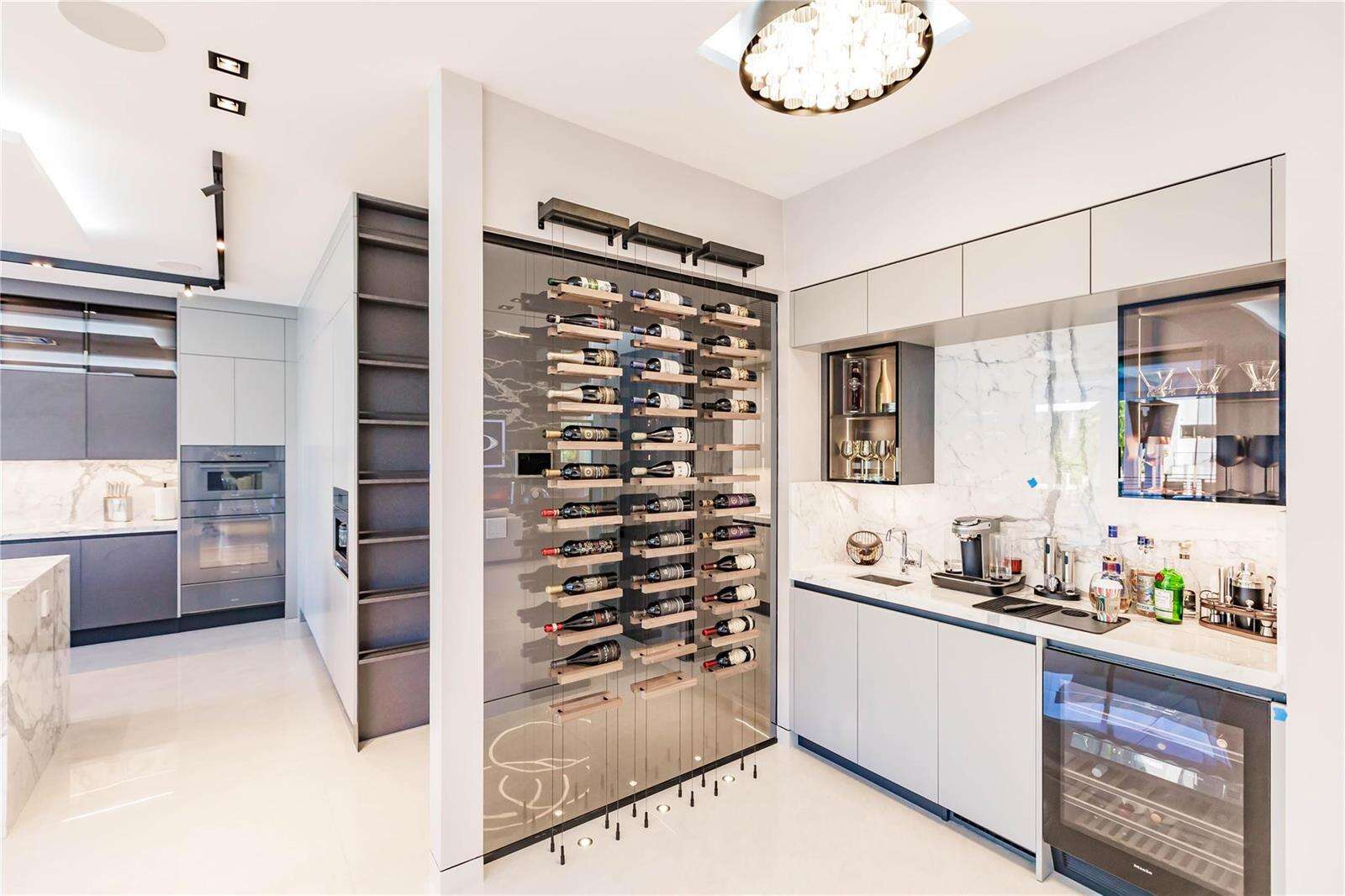 725 Poinciana, Fort Lauderdale, FL 33301 - For Sale photo 18