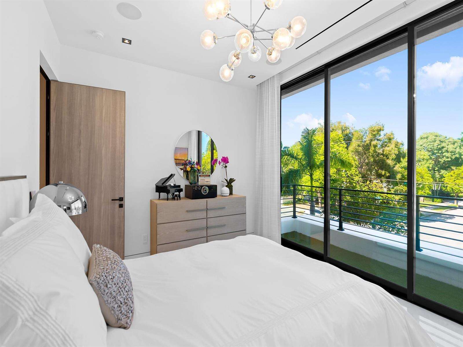 725 Poinciana, Fort Lauderdale, FL 33301 - For Sale photo 85