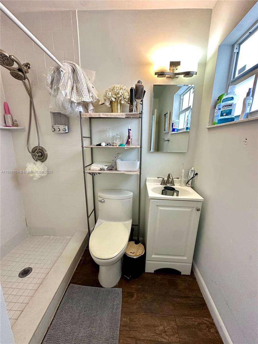 21000 26th Ave, Miami, FL 33180 | Picture 5