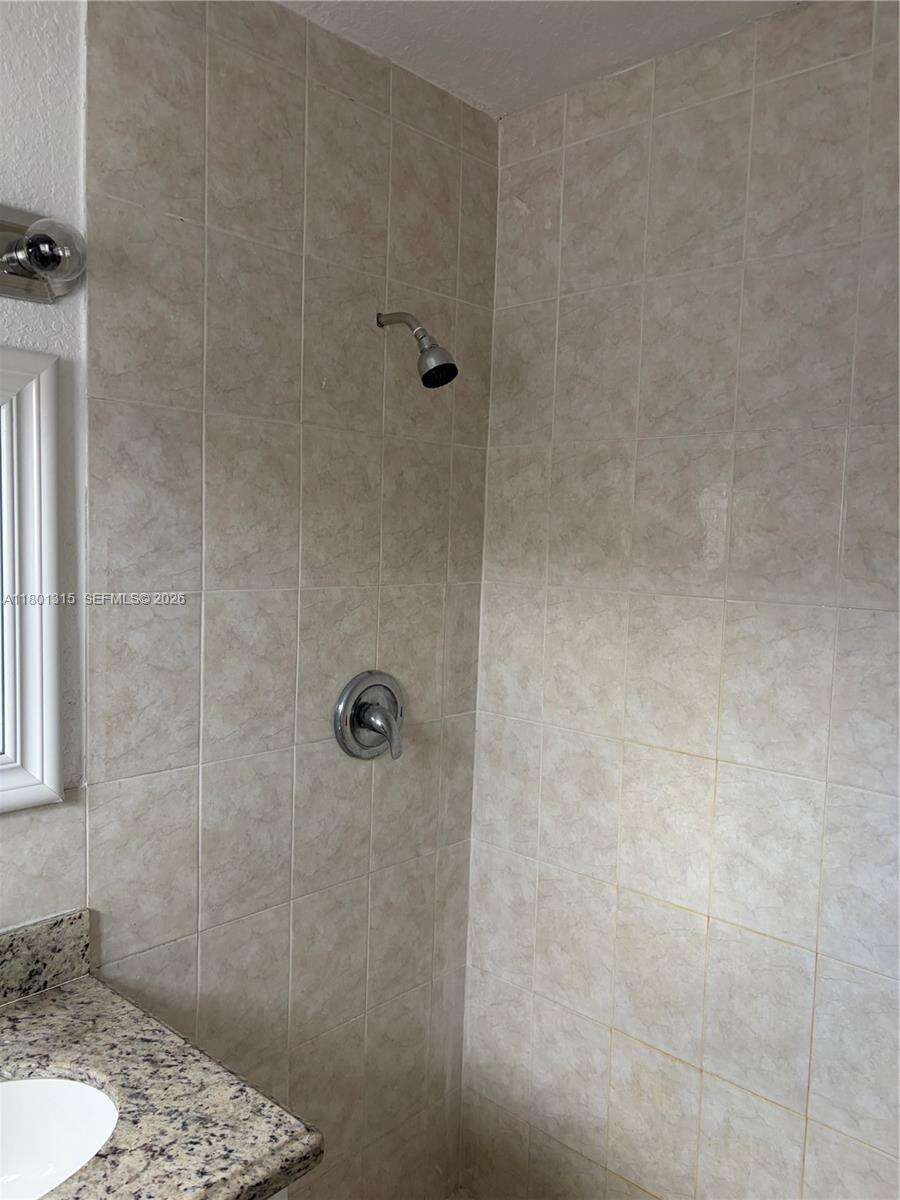 7612 Plantation Blvd, Miramar, FL 33023 - For Sale photo 21