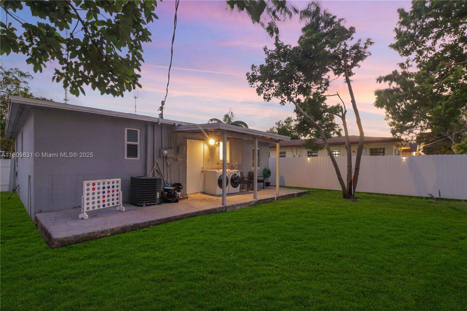 6039 38th St, Miramar, FL 33023 - For Sale photo 3