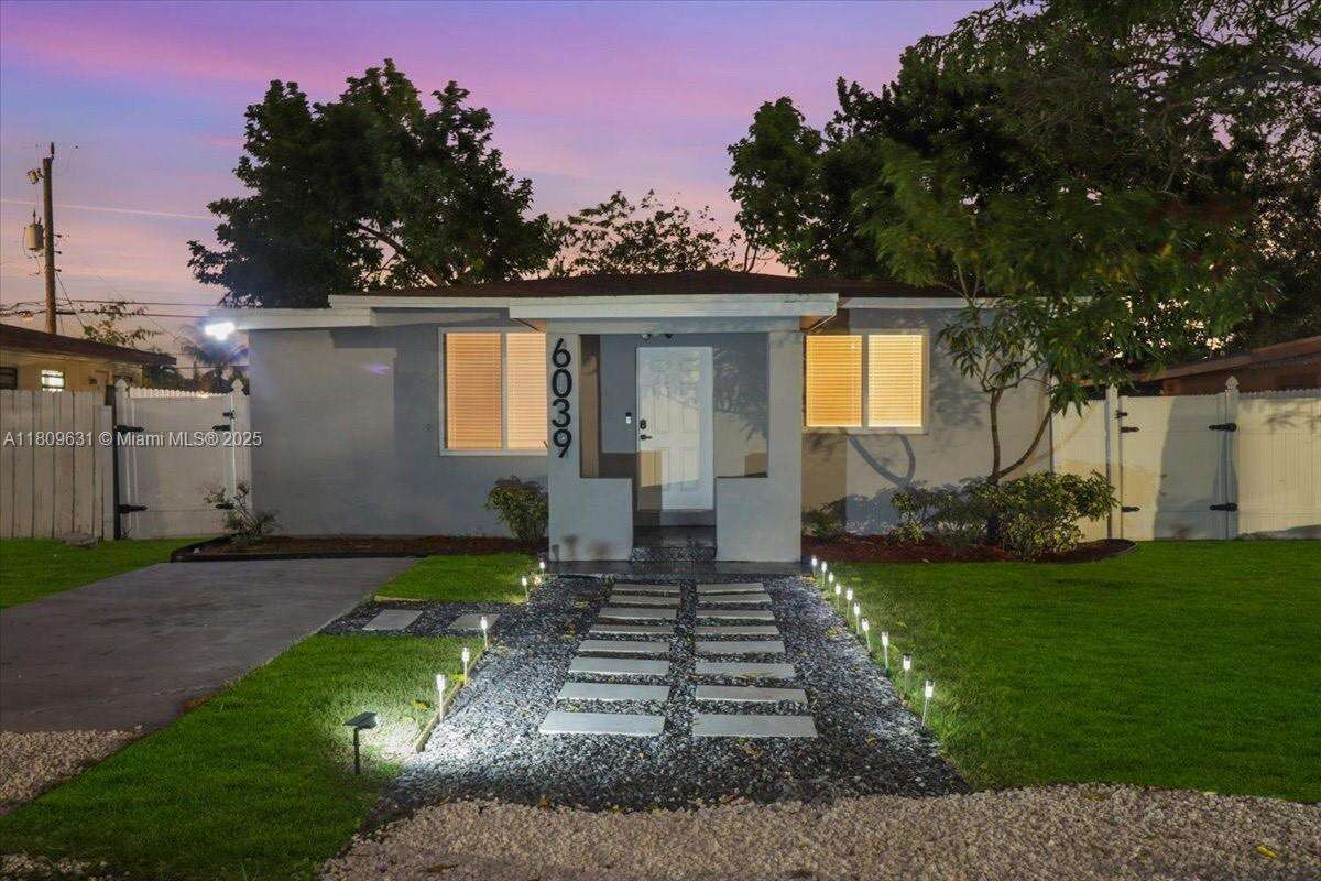 6039 38th St, Miramar, FL 33023 - For Sale photo 28