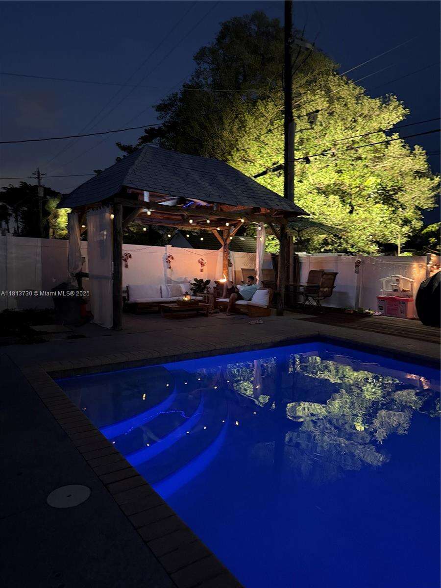 411 10th Terrace, Hallandale Beach, FL 33009 - For Sale photo 37