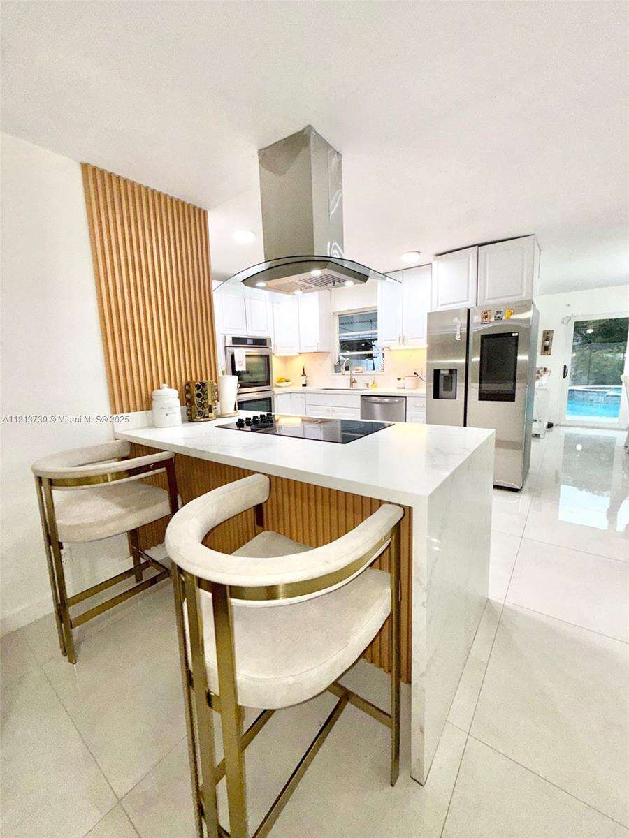 411 10th Terrace, Hallandale Beach, FL 33009 - For Sale photo 6