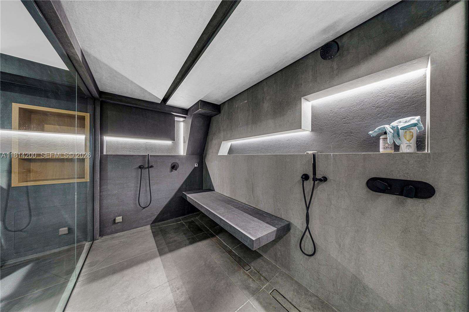 420 Hibiscus Dr, Miami Beach, FL 33139 | Picture 31