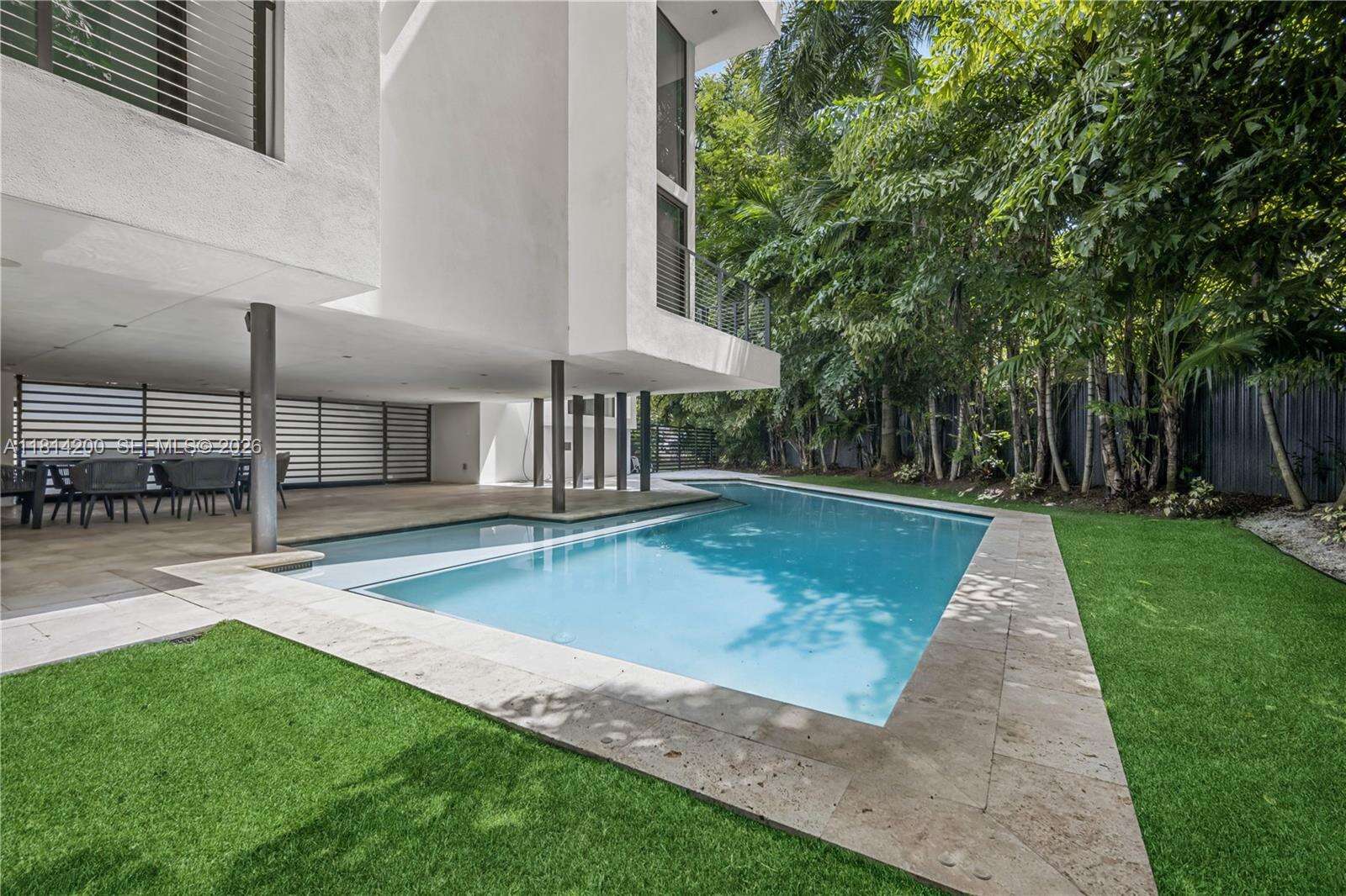 420 Hibiscus Dr, Miami Beach, FL 33139 | Picture 32