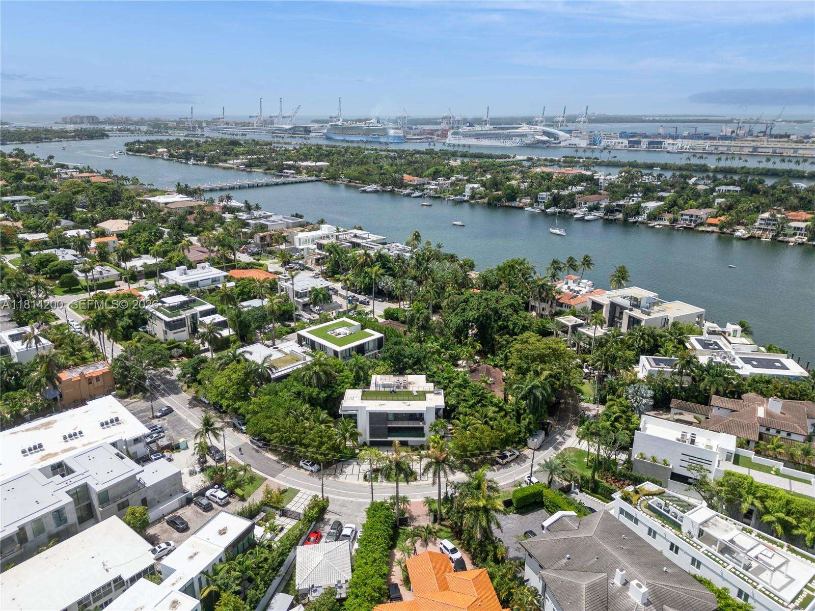 420 Hibiscus Dr, Miami Beach, FL 33139 | Picture 35