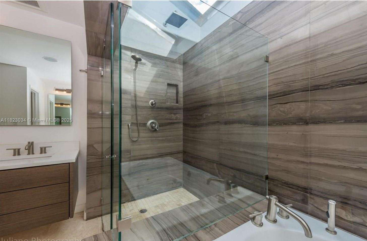 900 Diplomat Pkwy, Hollywood, FL 33019 | Picture 22