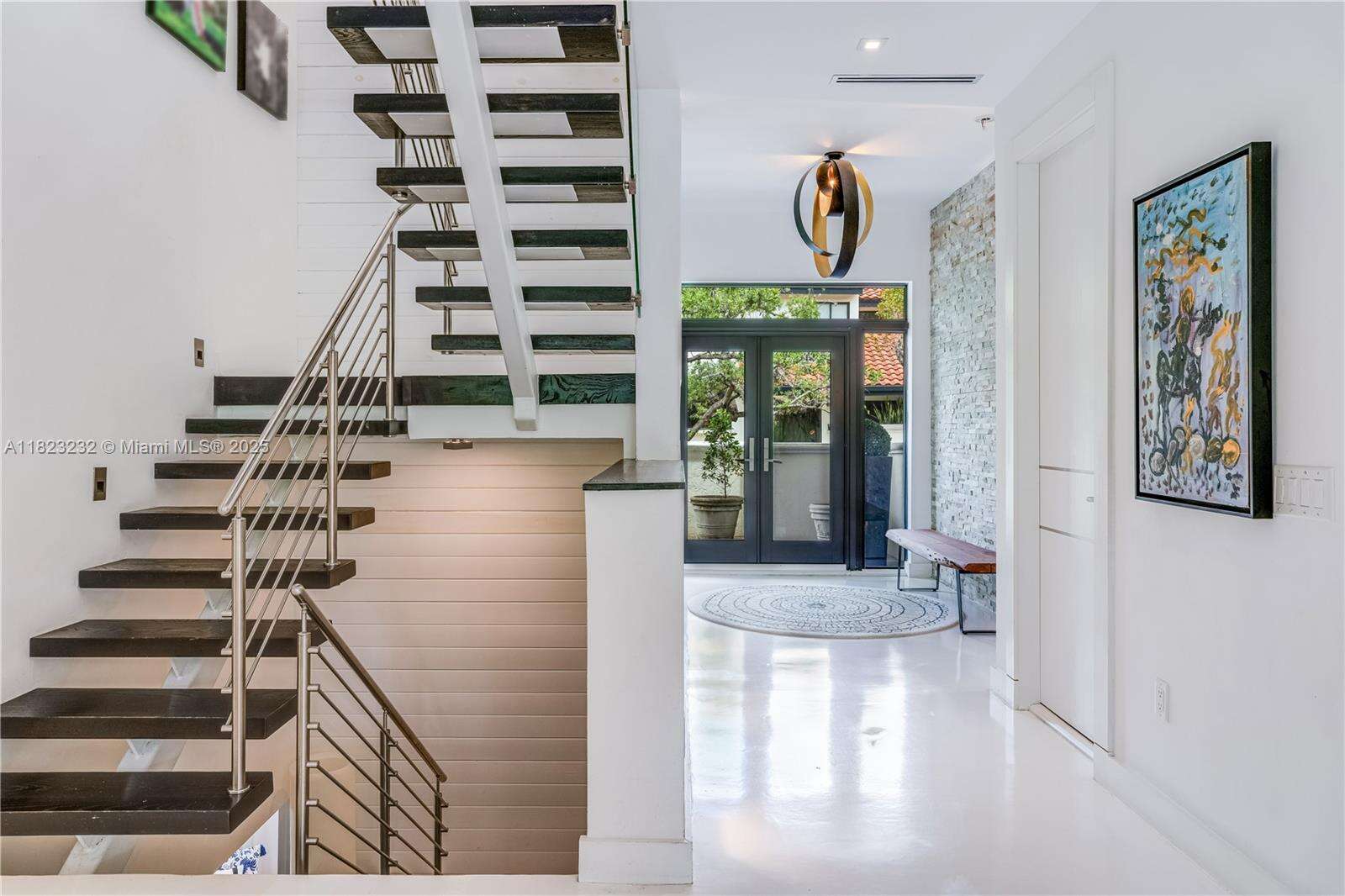 2000 Bayshore Dr, Miami, FL 33133 | Picture 9