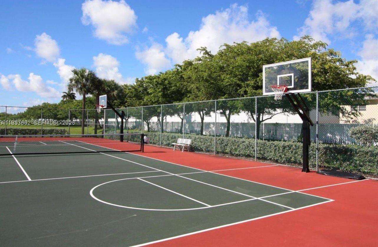 1125 Butternut Ln, Hollywood, FL 33019 | Picture 28