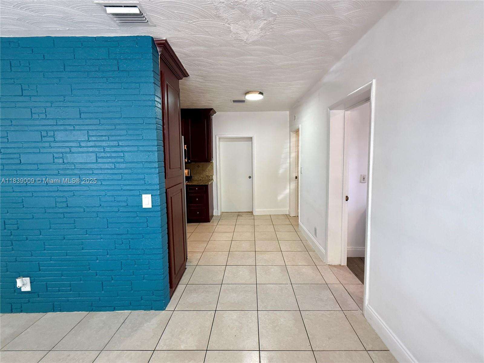 2406 28th Ave, Hollywood, FL 33020 | Picture 4