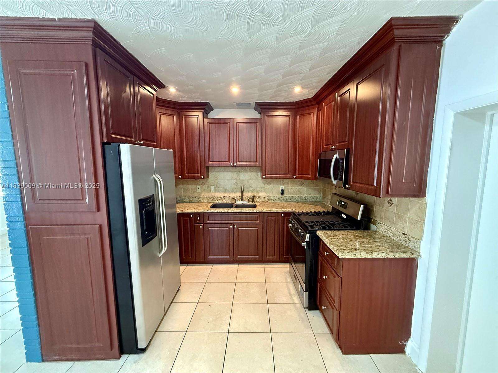 2406 28th Ave, Hollywood, FL 33020 | Picture 5