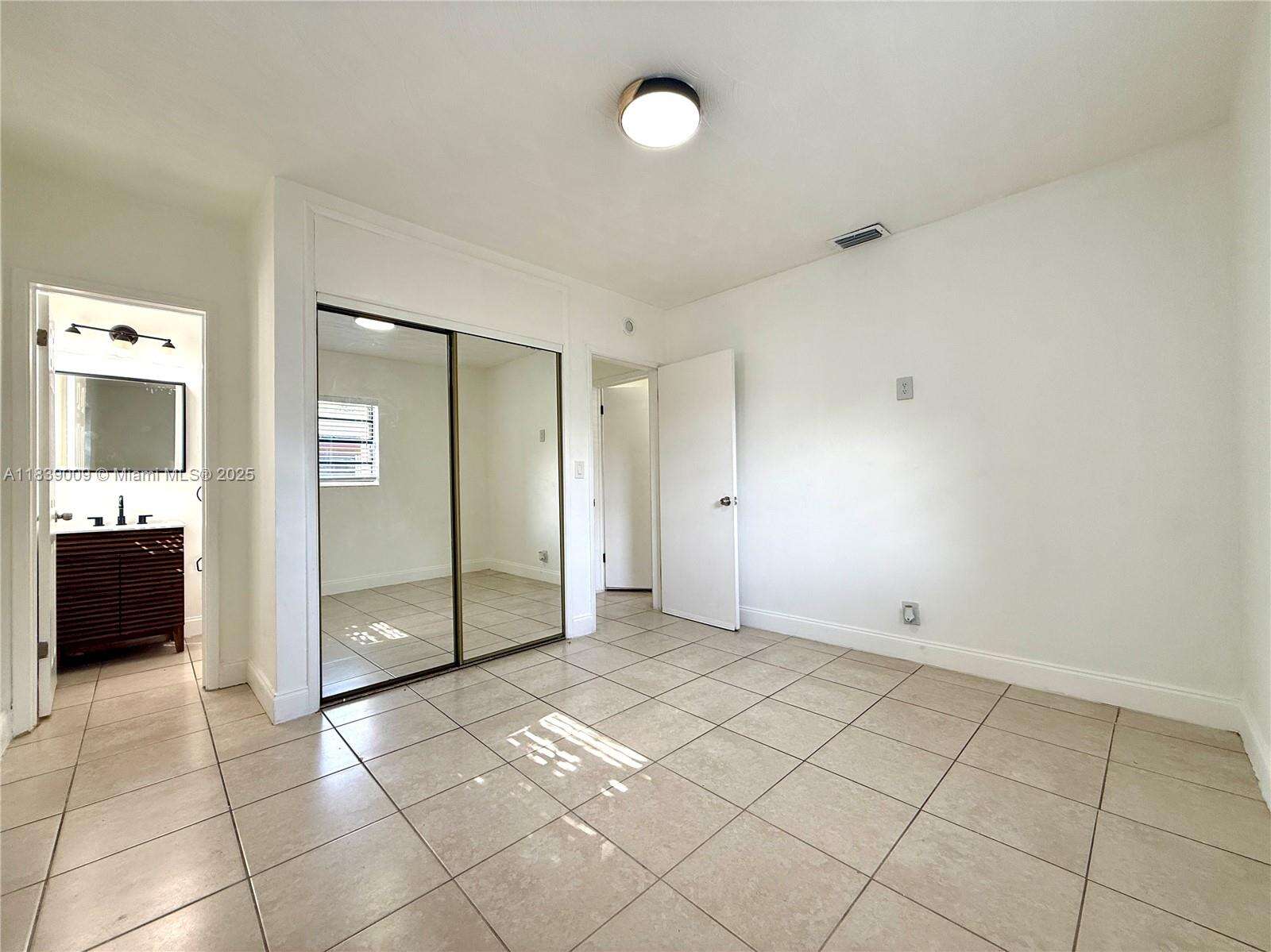 2406 28th Ave, Hollywood, FL 33020 | Picture 6