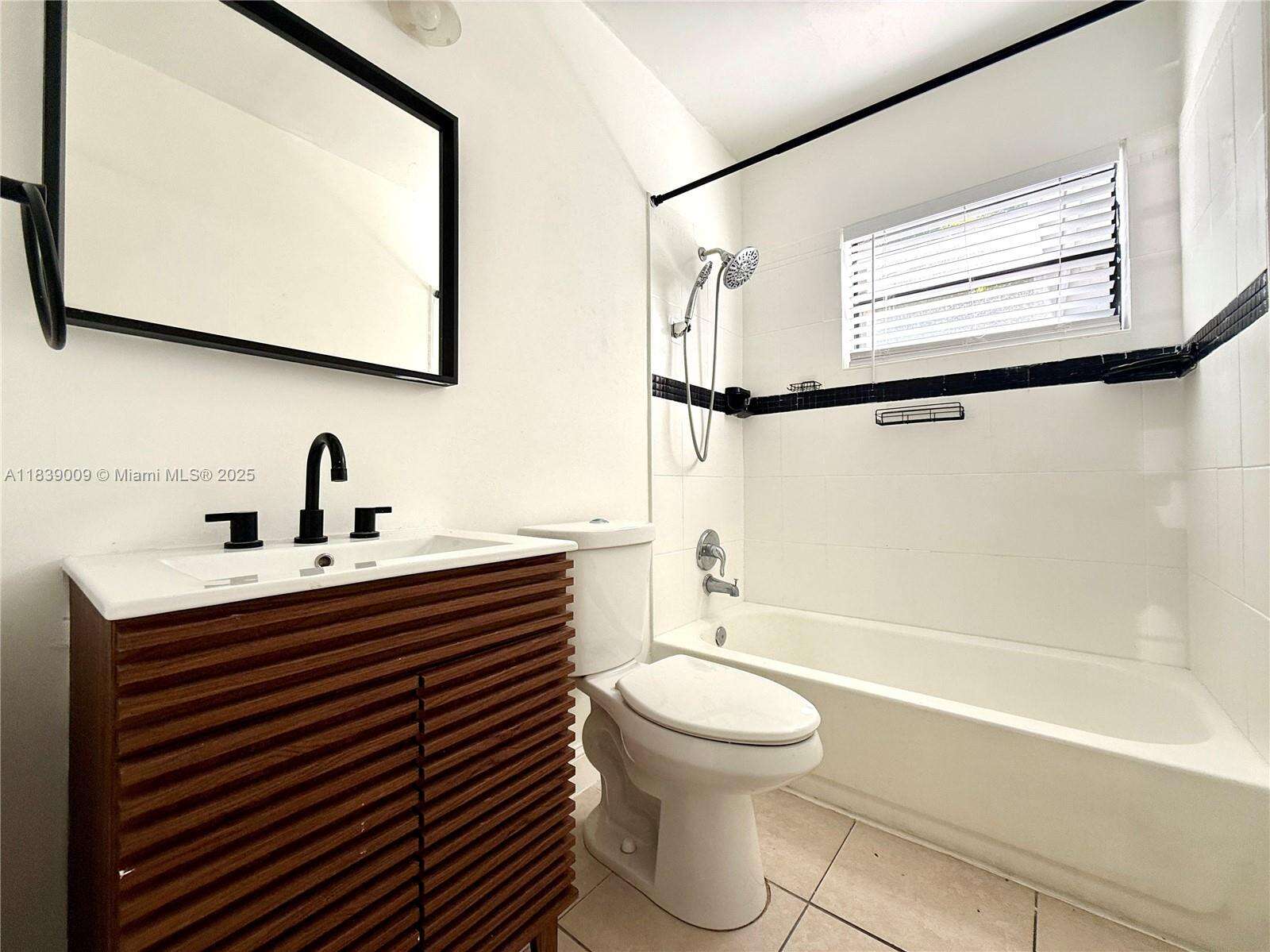 2406 28th Ave, Hollywood, FL 33020 | Picture 9