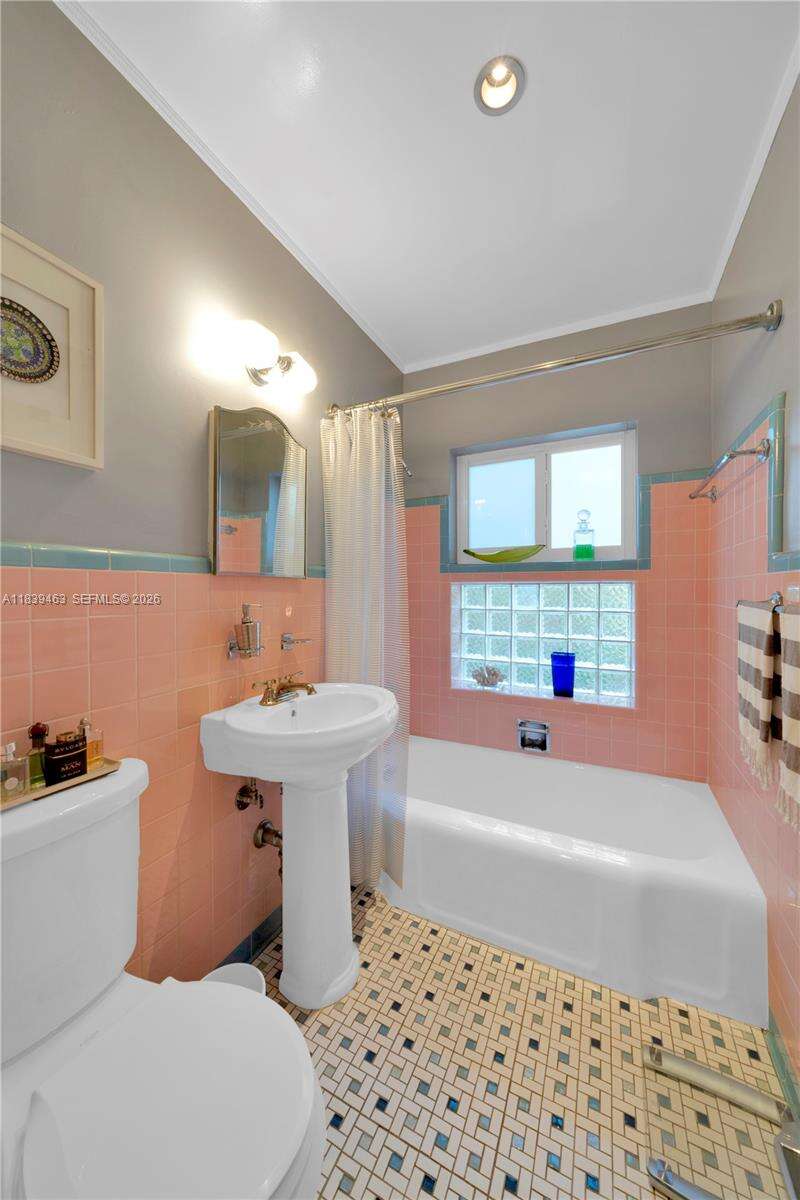 2665 17th Ave, Miami, FL 33133 | Picture 18