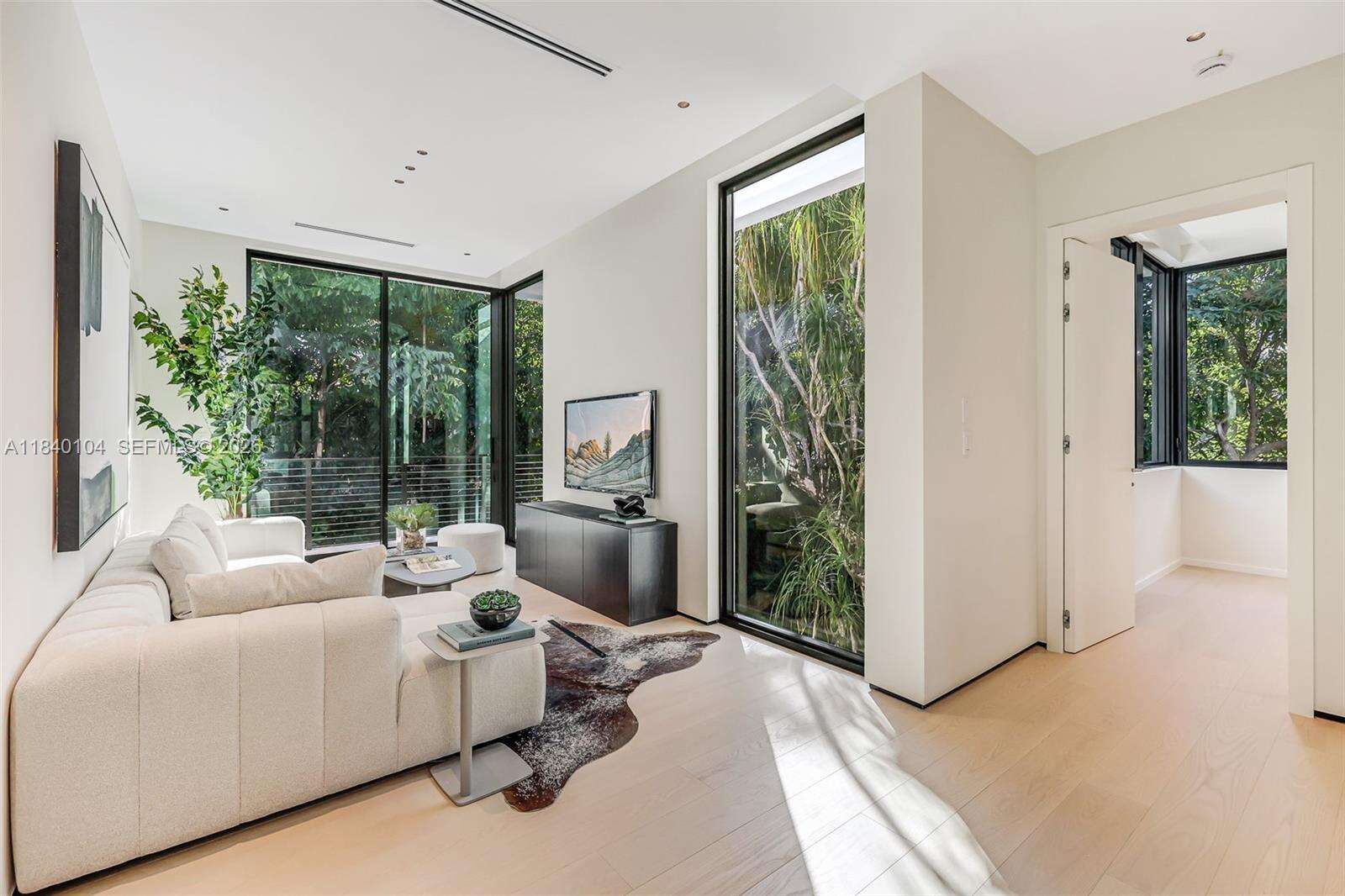 3860 Little Ave, Miami, FL 33133 | Picture 15