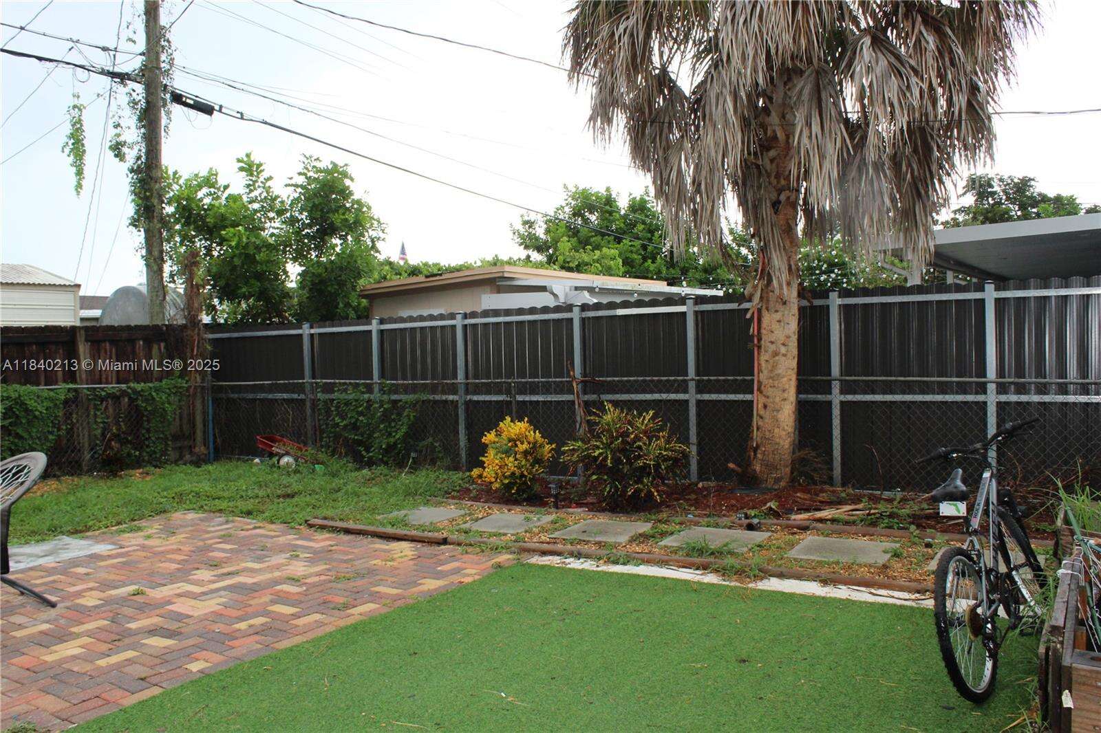 Hollywood, FL 33024 - For Sale photo 22
