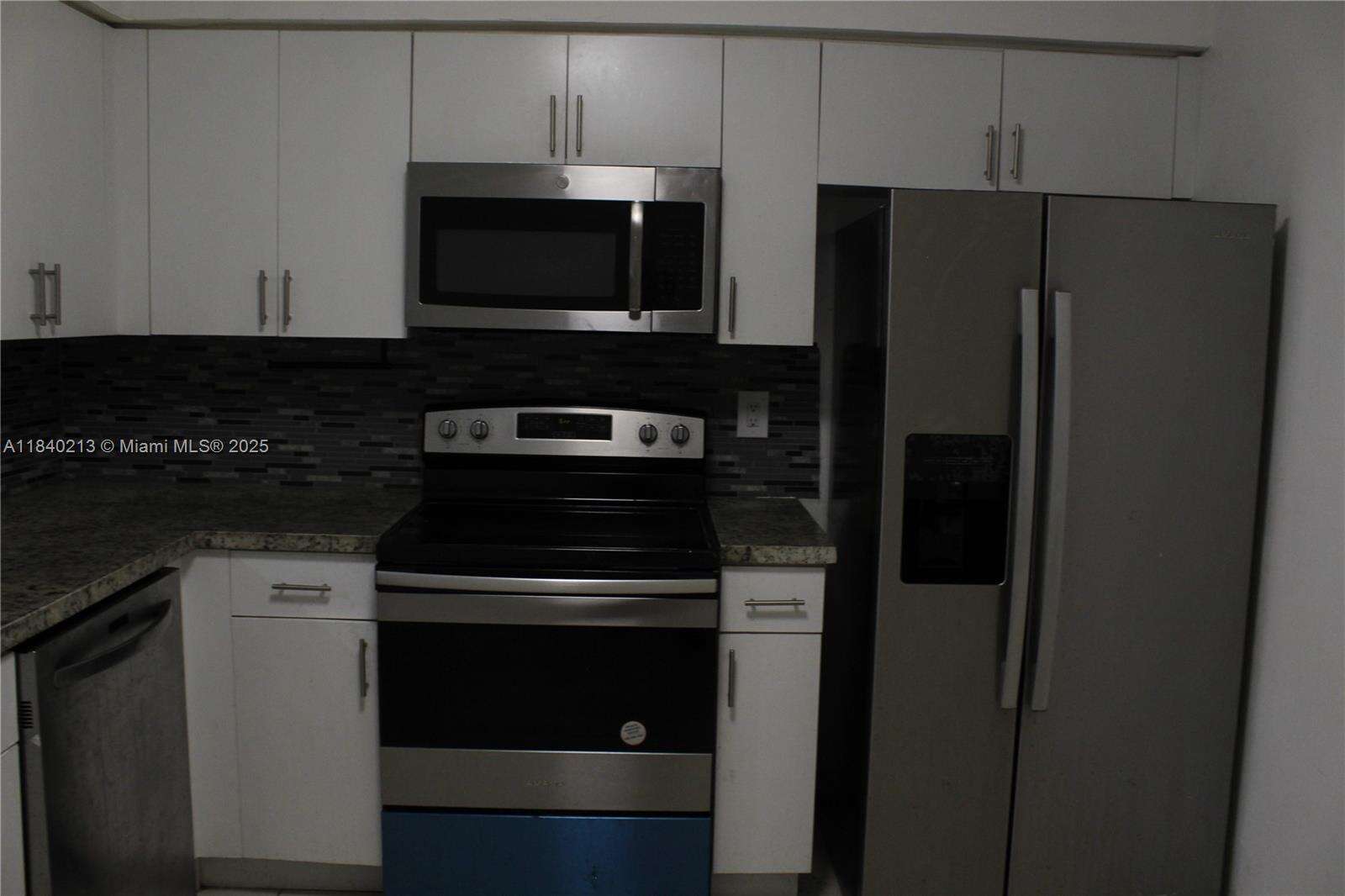 Hollywood, FL 33024 - For Sale photo 7