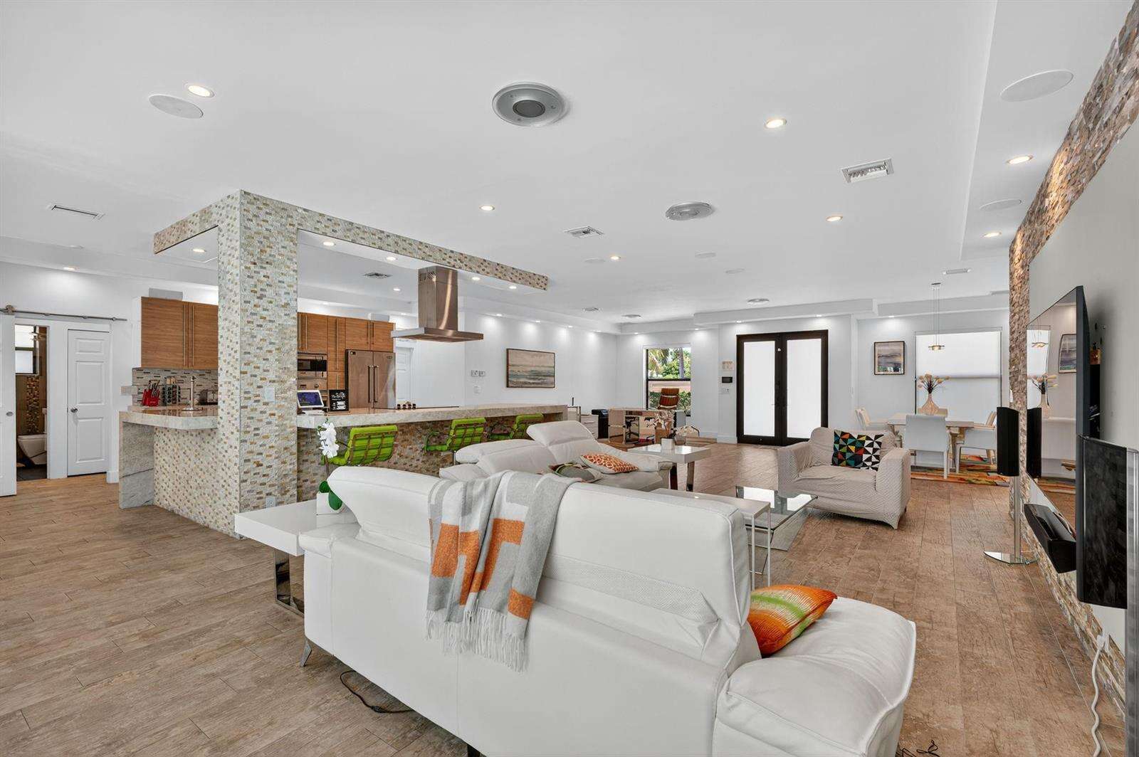 2460 36th, Fort Lauderdale, FL 33308 - For Sale photo 12