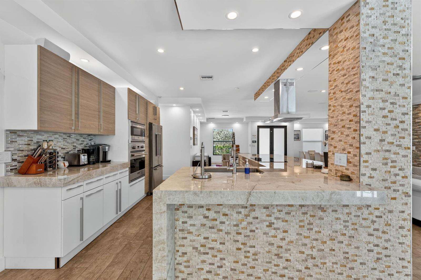 2460 36th, Fort Lauderdale, FL 33308 - For Sale photo 18