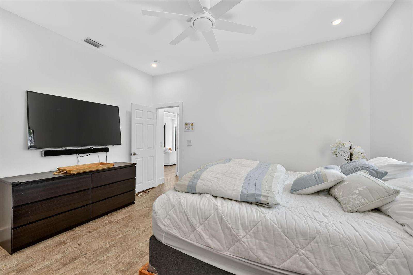 2460 36th, Fort Lauderdale, FL 33308 - For Sale photo 35