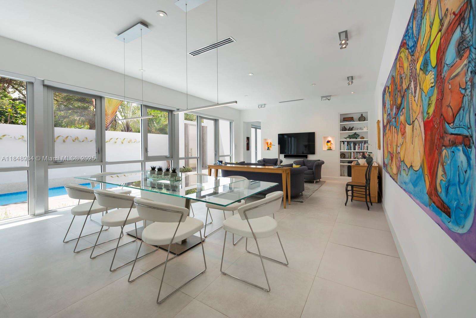 3175 Washington St, Miami, FL 33133 | Picture 12