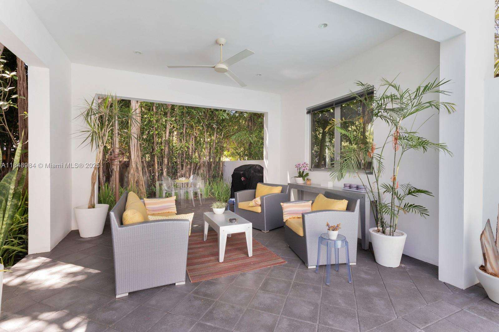 3175 Washington St, Miami, FL 33133 | Picture 21