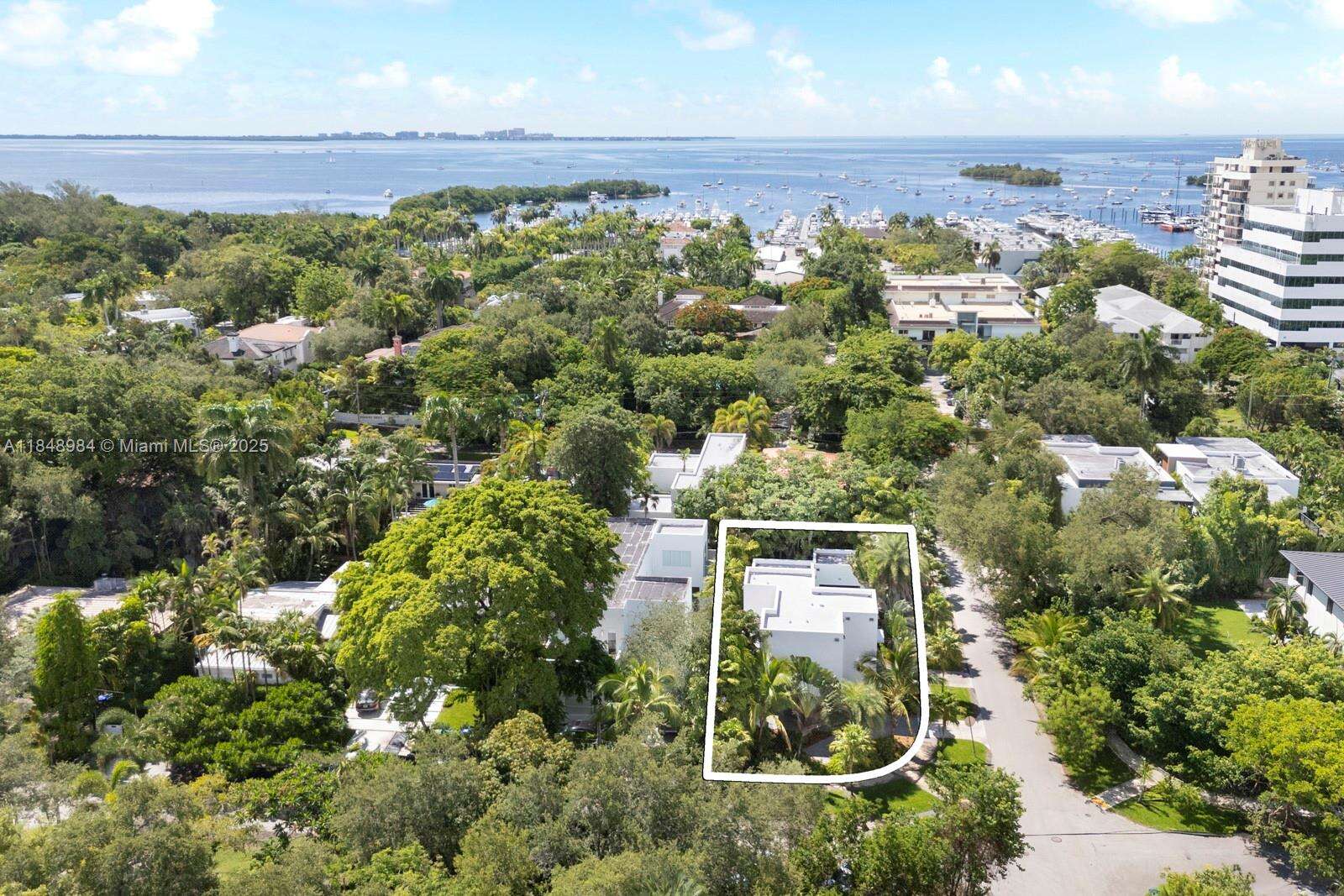 3175 Washington St, Miami, FL 33133 | Picture 42