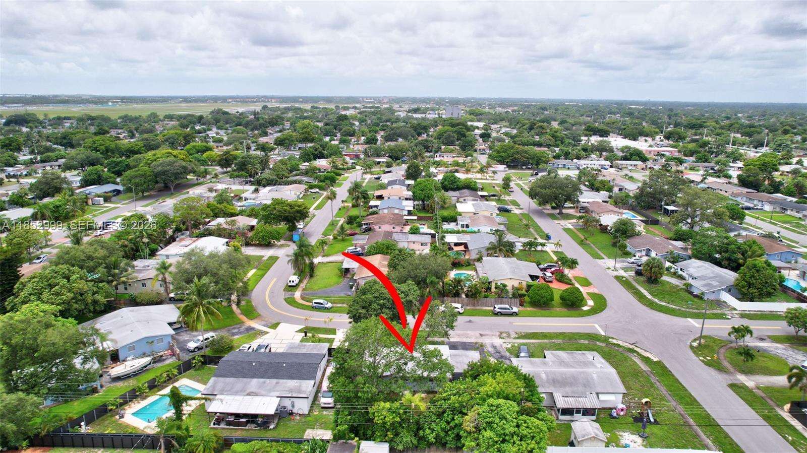 311 68th Ter, Pembroke Pines, FL 33023 - For Sale photo 30