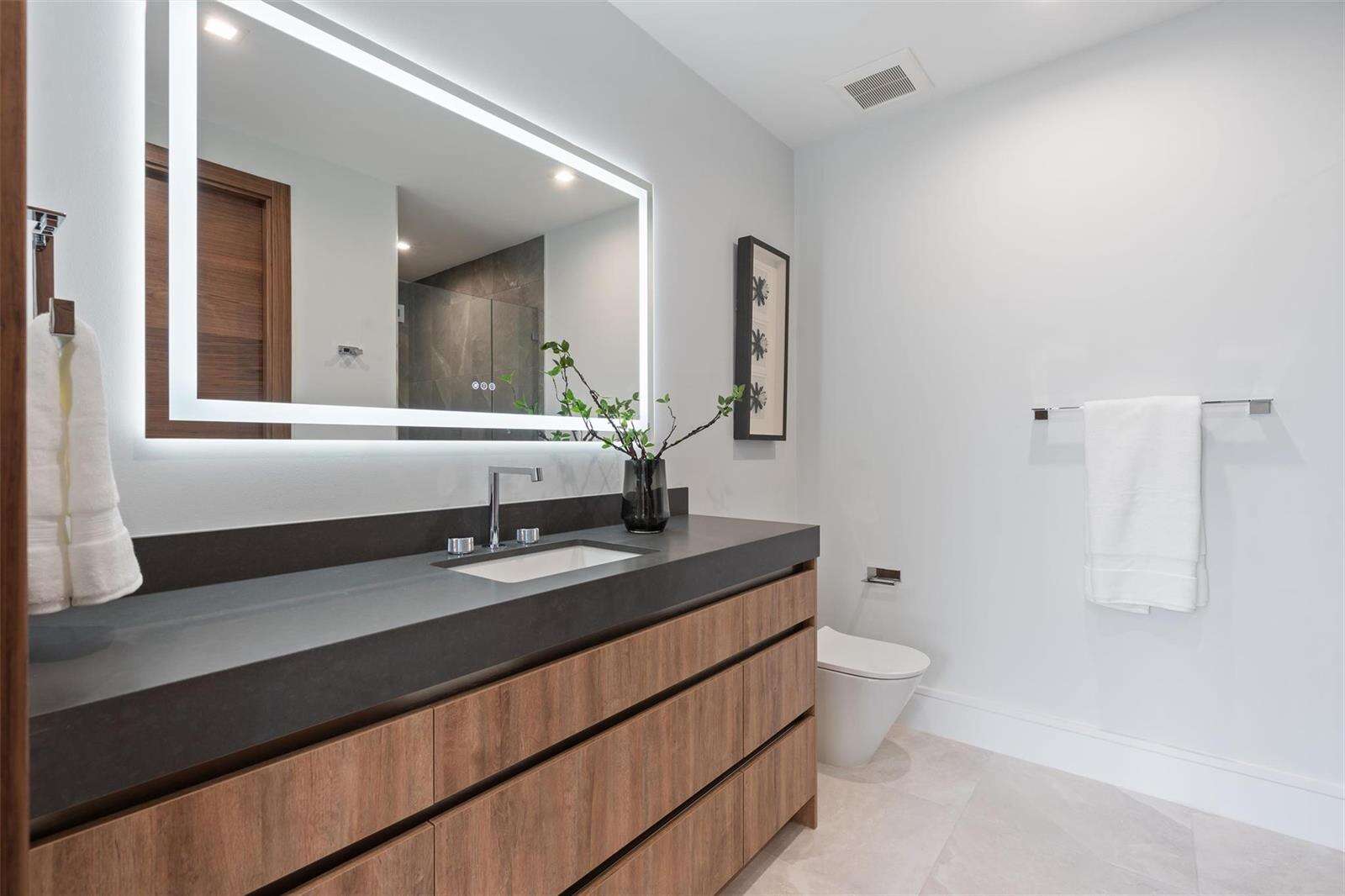 2000 Harbourview, Fort Lauderdale, FL 33316 - For Sale photo 25