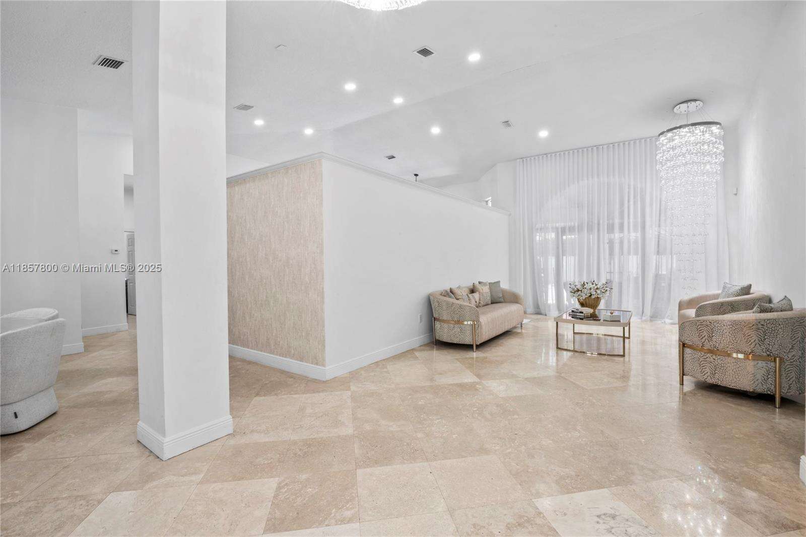5750 67th Ave, Miami, FL 33143 - For Sale photo 13