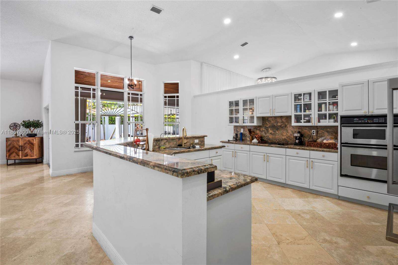 5750 67th Ave, Miami, FL 33143 - For Sale photo 25