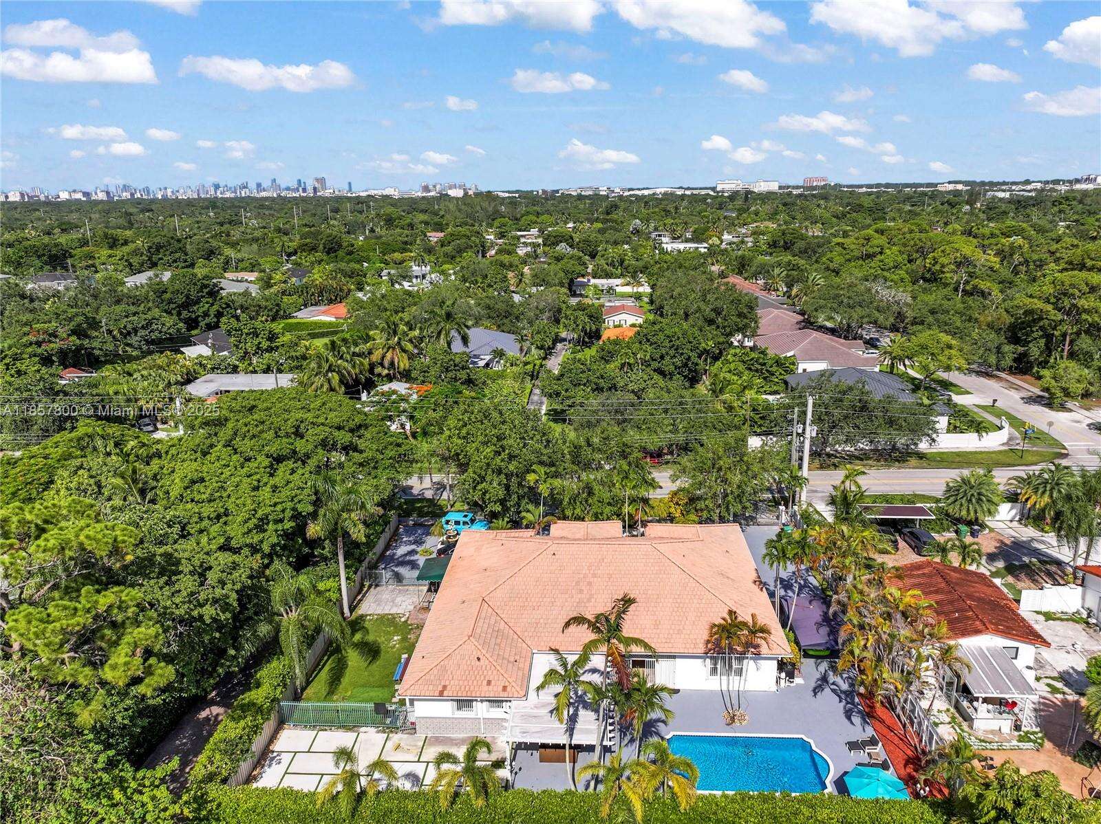 5750 67th Ave, Miami, FL 33143 - For Sale photo 7