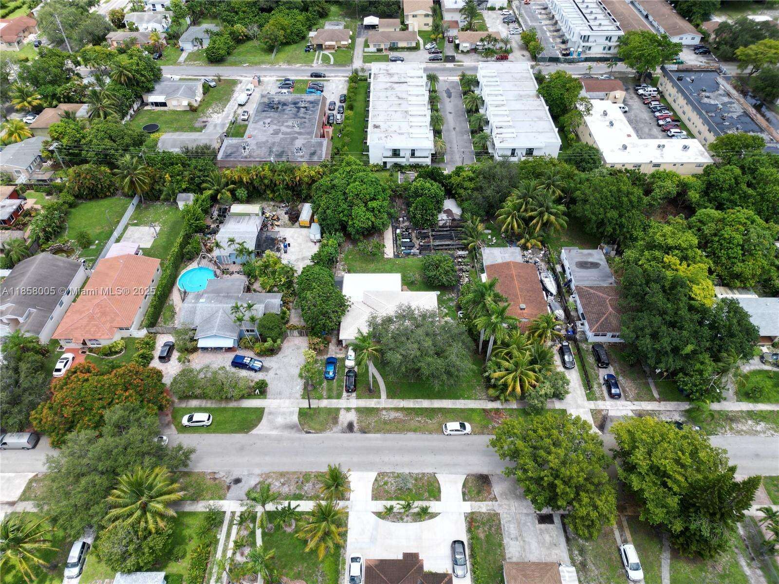 2527 Fillmore St, Hollywood, FL 33020 - For Sale photo 14