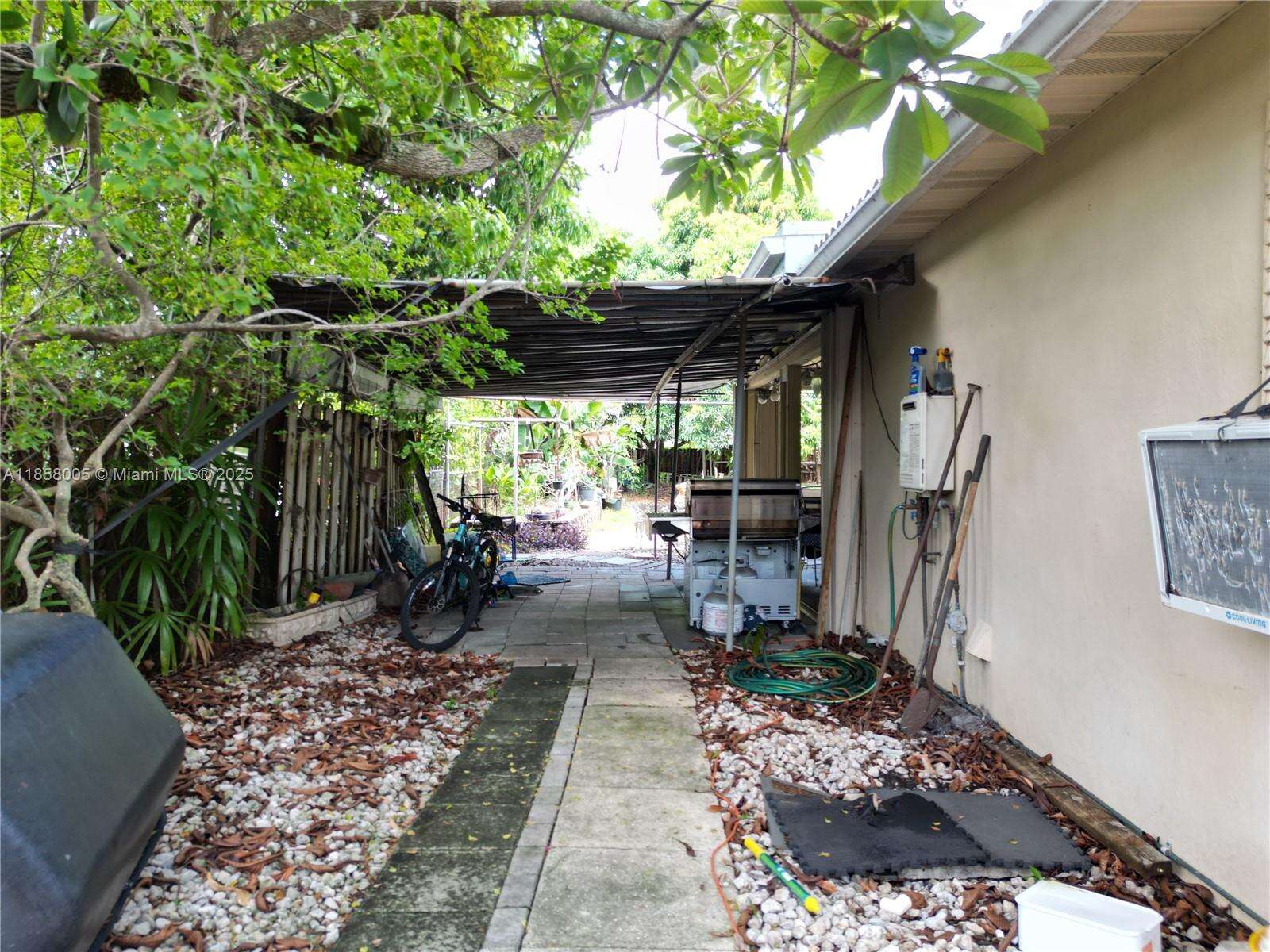 2527 Fillmore St, Hollywood, FL 33020 - For Sale photo 22