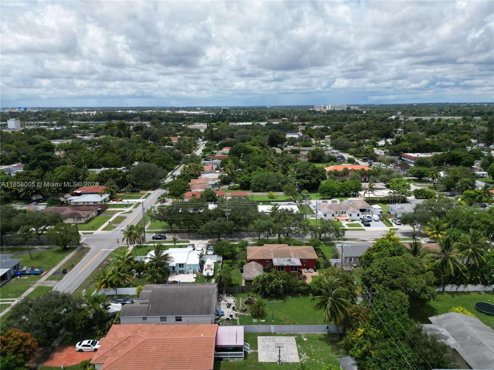 2527 Fillmore St, Hollywood, FL 33020 - For Sale photo 6