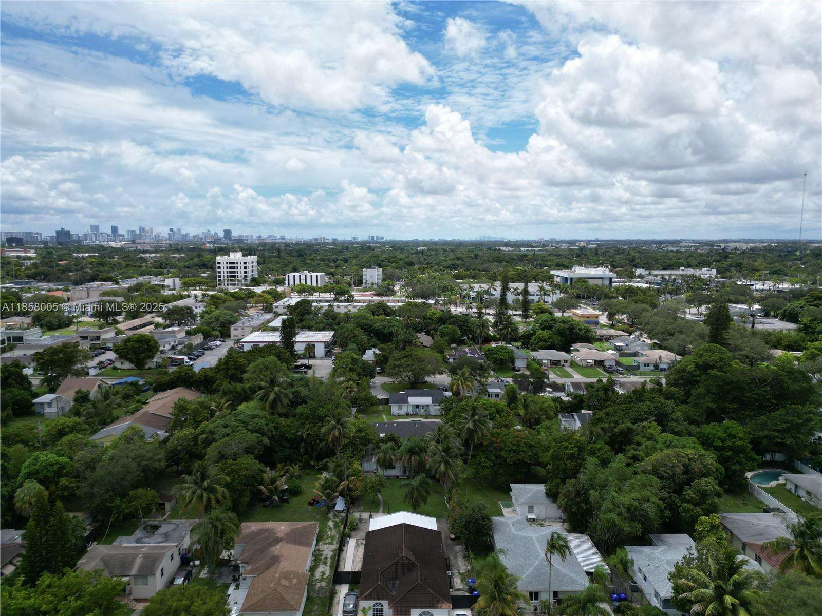 2527 Fillmore St, Hollywood, FL 33020 - For Sale photo 10