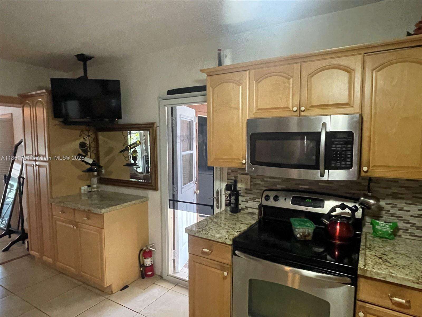 2626 Thomas St, Hollywood, FL 33020 | Picture 16