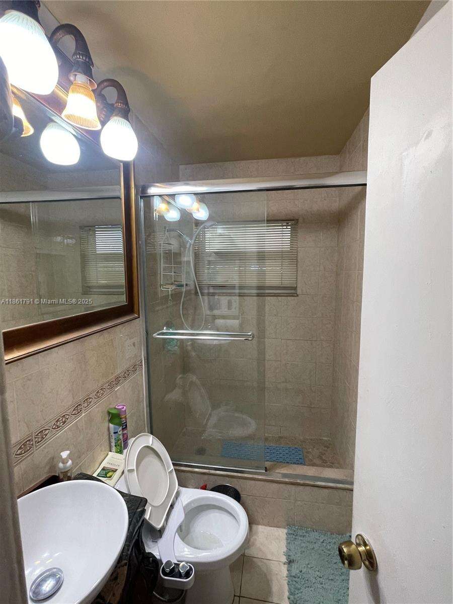 2626 Thomas St, Hollywood, FL 33020 | Picture 48