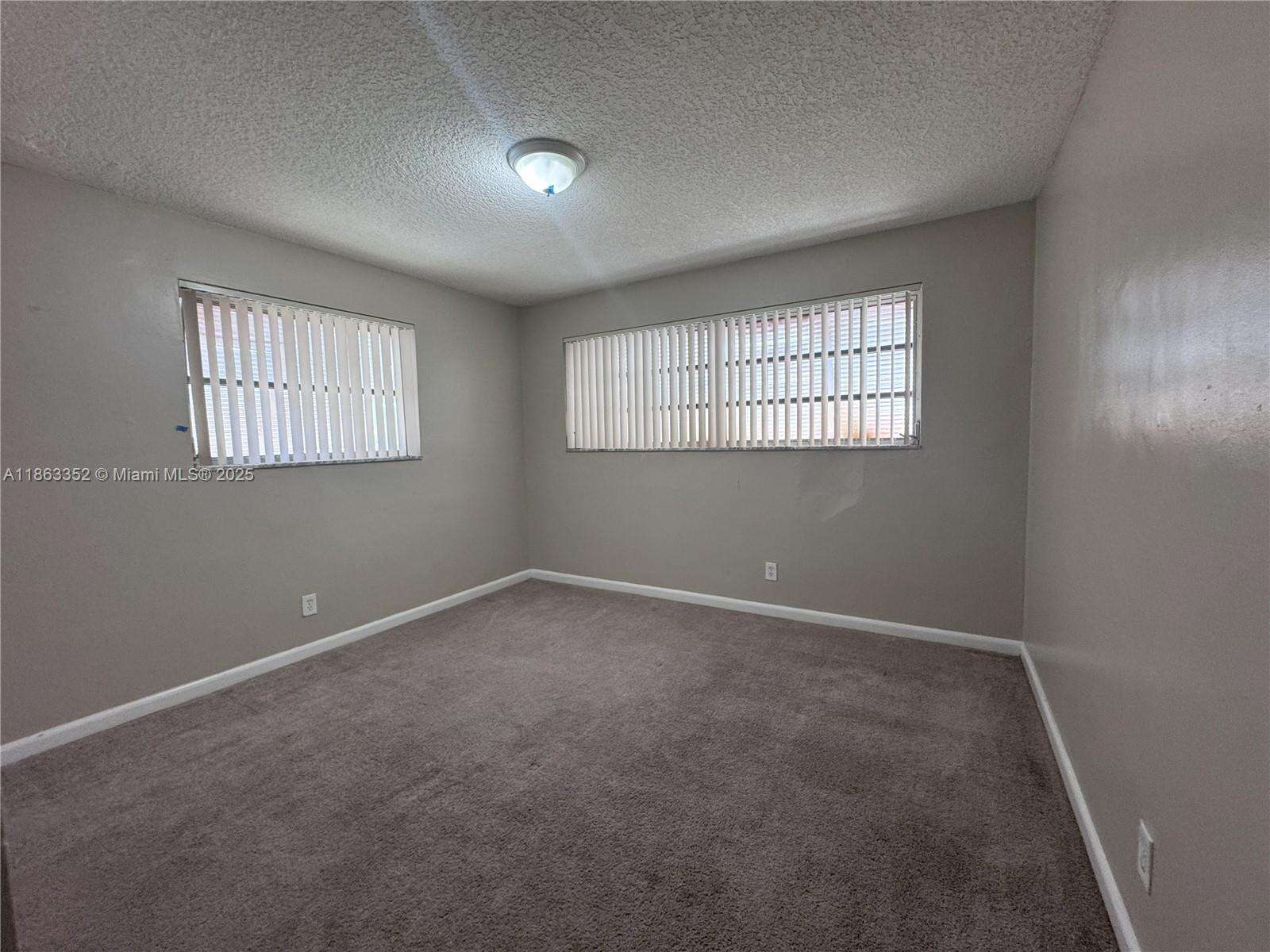 2201 54th Ave, Hollywood, FL 33021 | Picture 2