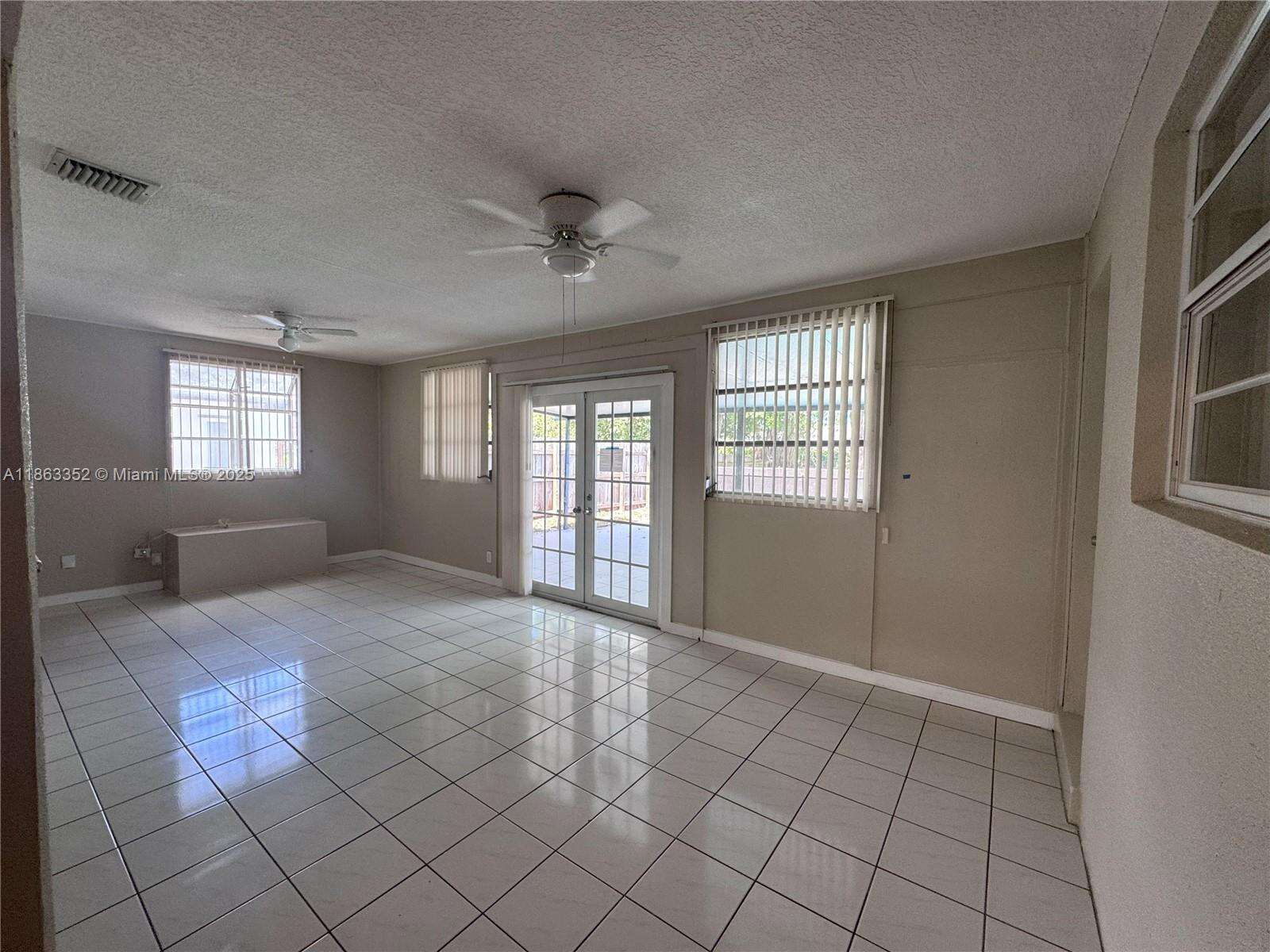 2201 54th Ave, Hollywood, FL 33021 | Picture 4