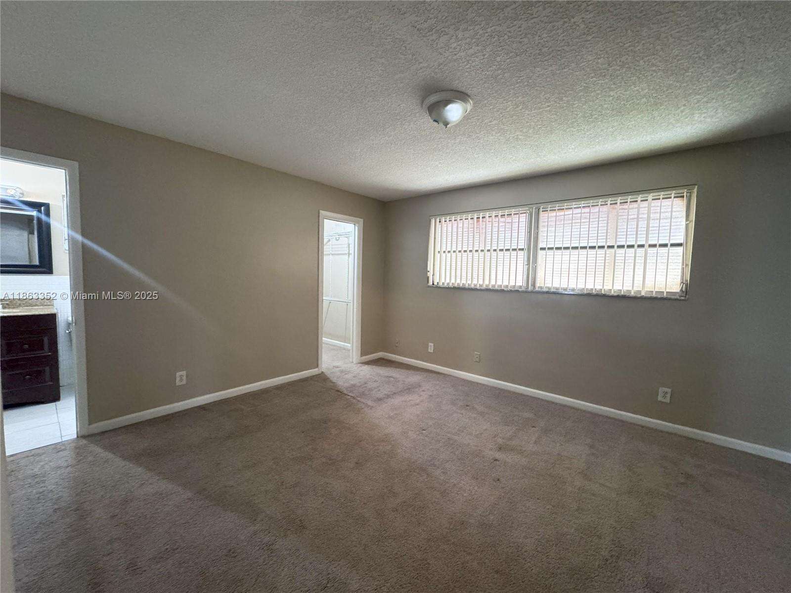 2201 54th Ave, Hollywood, FL 33021 | Picture 5