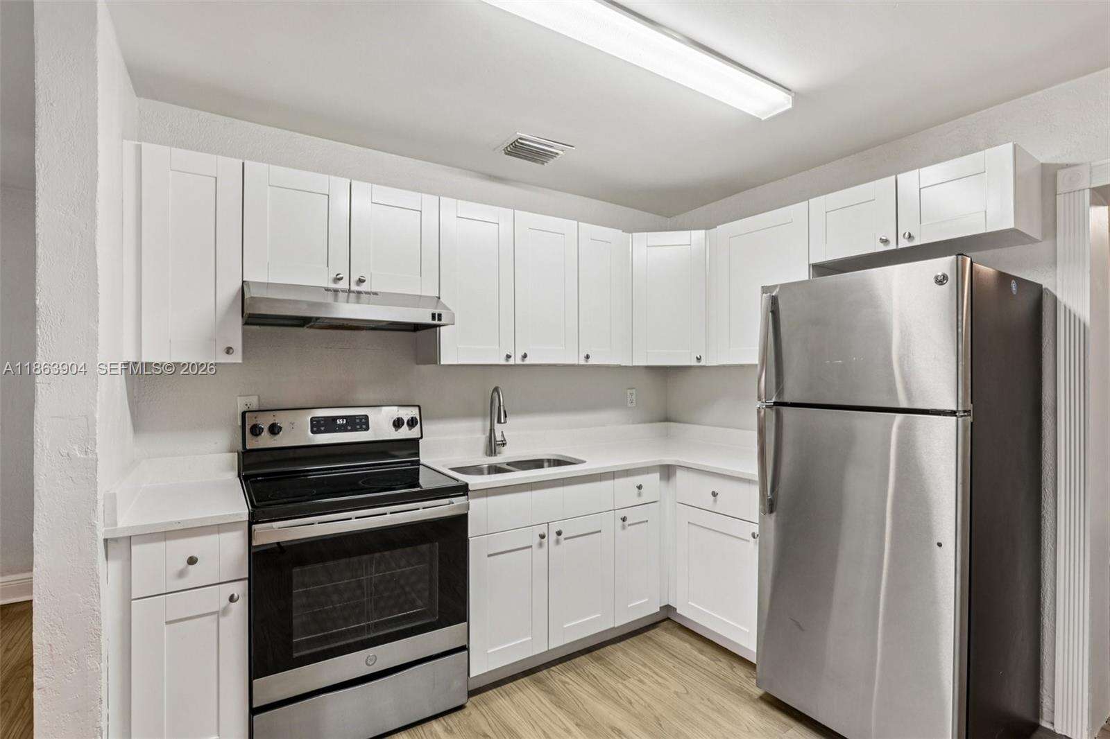 6546 21st St, Miramar, FL 33023 - Pending Sale photo 11