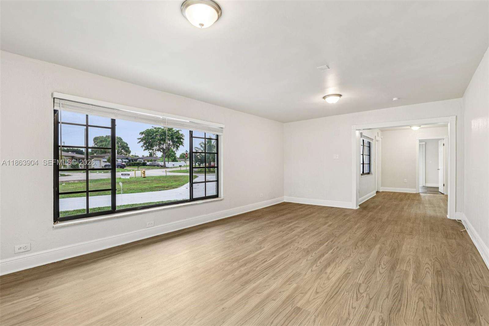 6546 21st St, Miramar, FL 33023 - Pending Sale photo 10