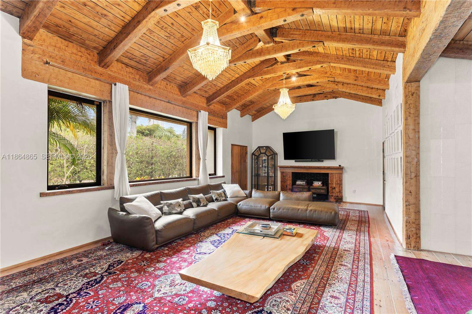 6350 Pinetree Dr, Miami Beach, FL 33141 | Picture 2