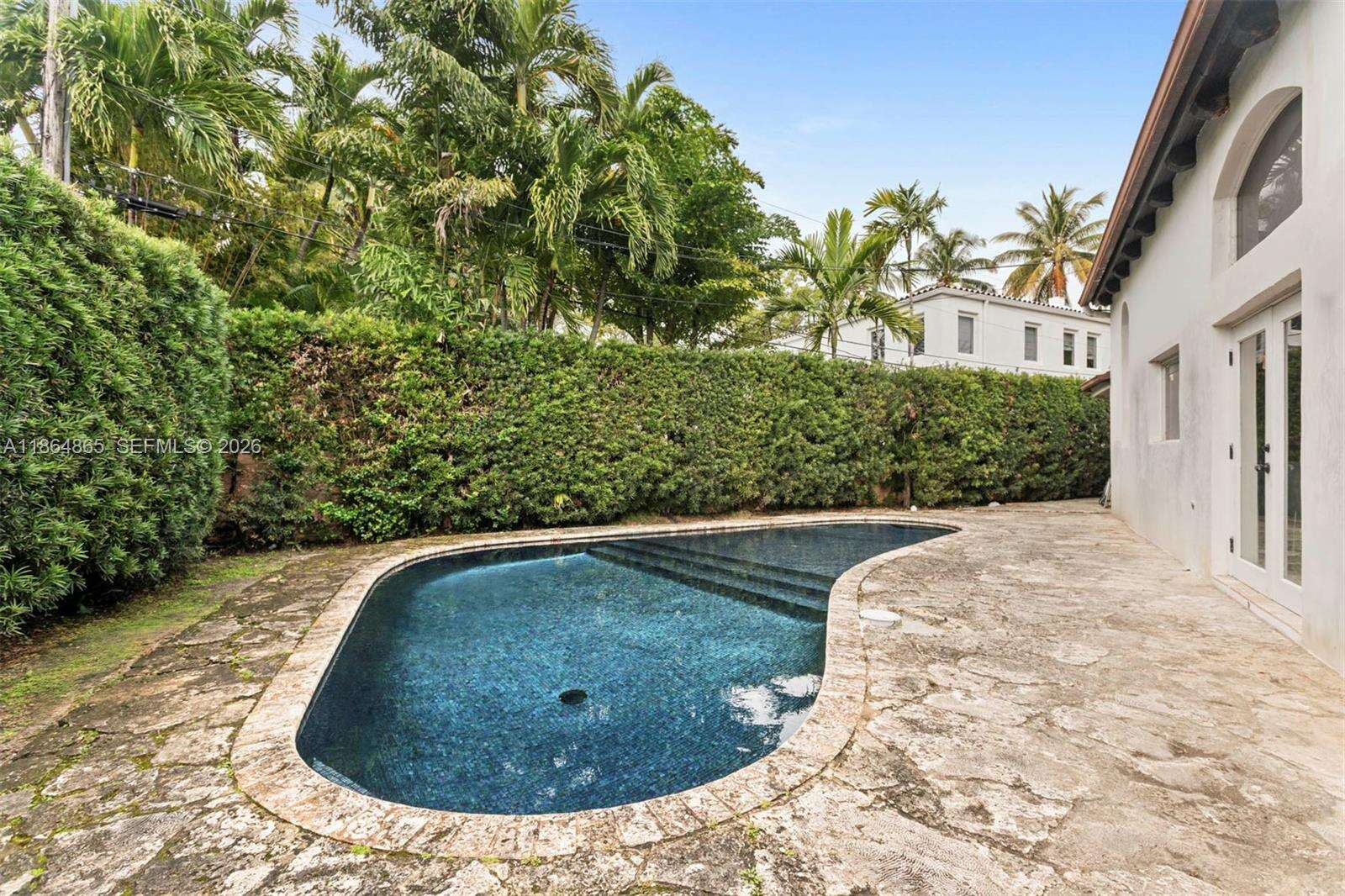 6350 Pinetree Dr, Miami Beach, FL 33141 | Picture 12