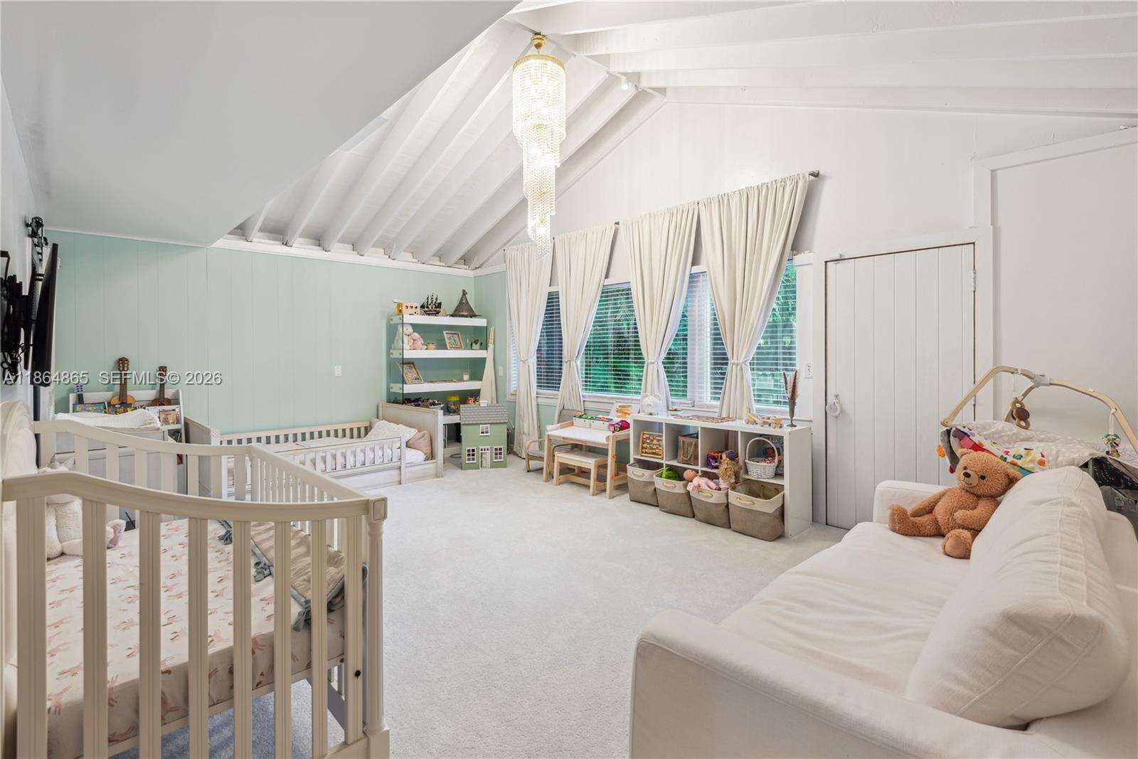 6350 Pinetree Dr, Miami Beach, FL 33141 | Picture 25