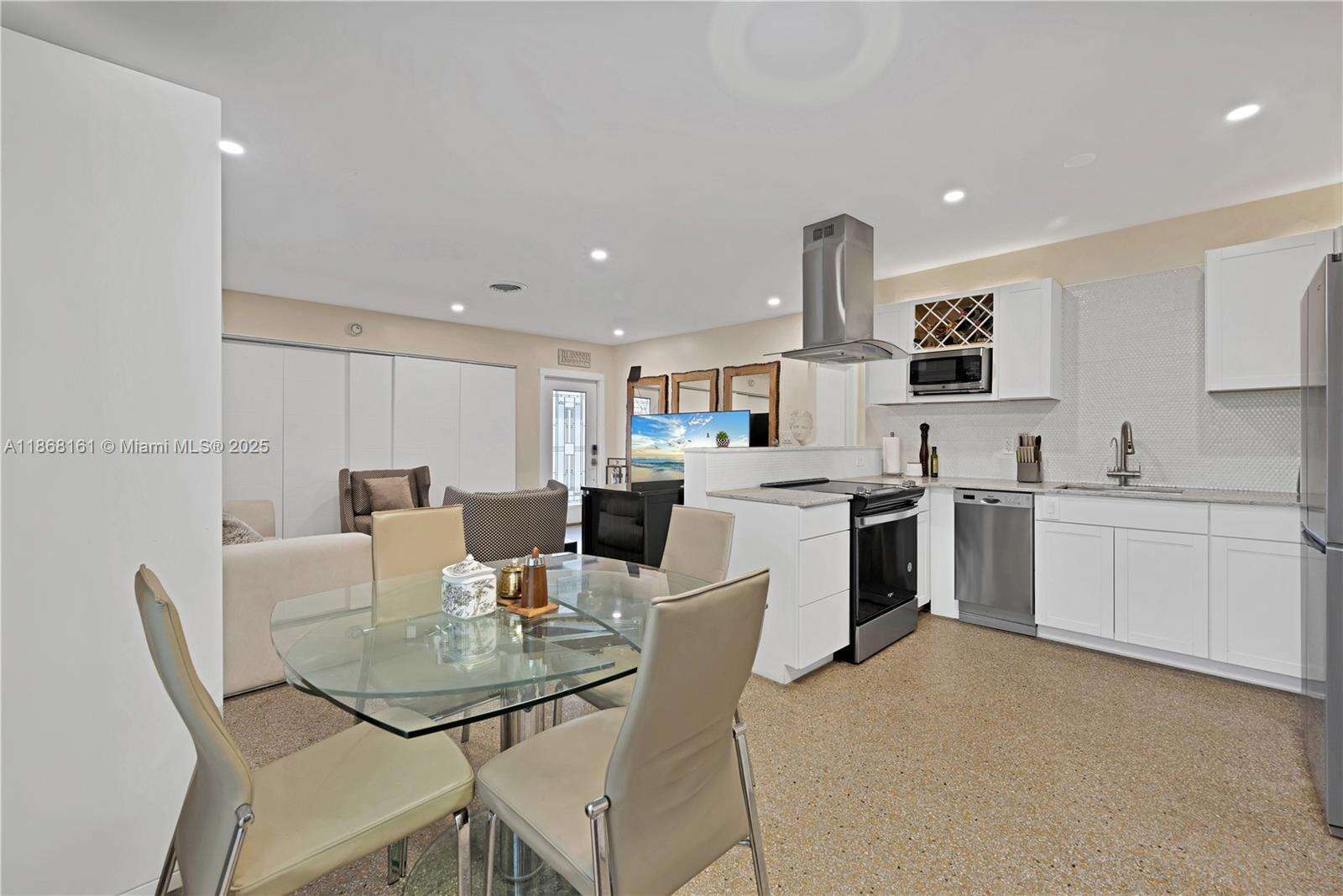 2615 Liberty St, Hollywood, FL 33020 - For Sale photo 11